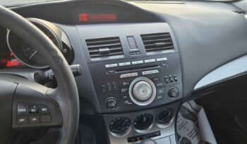 
										2011 Mazda3 full									