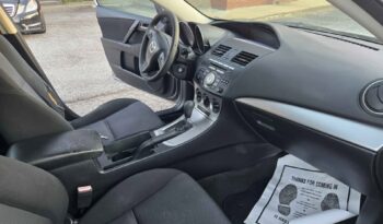 
										2011 Mazda3 full									