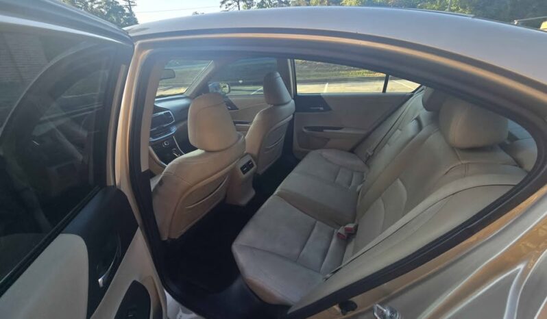 
								2013 Honda Accord full									