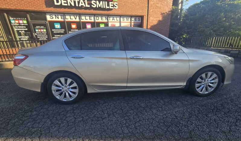 
								2013 Honda Accord full									