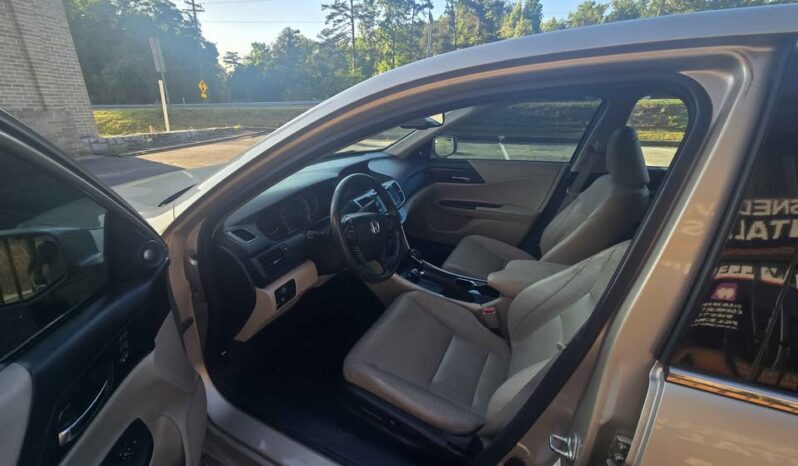 
								2013 Honda Accord full									