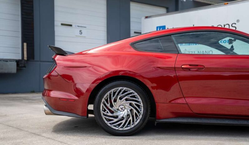 
								2015 Ford Mustang EcoBoost Premium full									