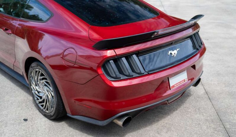 
								2015 Ford Mustang EcoBoost Premium full									