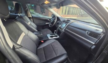 
										2012 Toyota Camry SE full									
