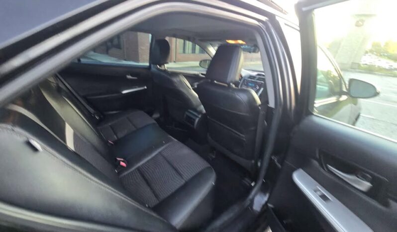
								2012 Toyota Camry SE full									