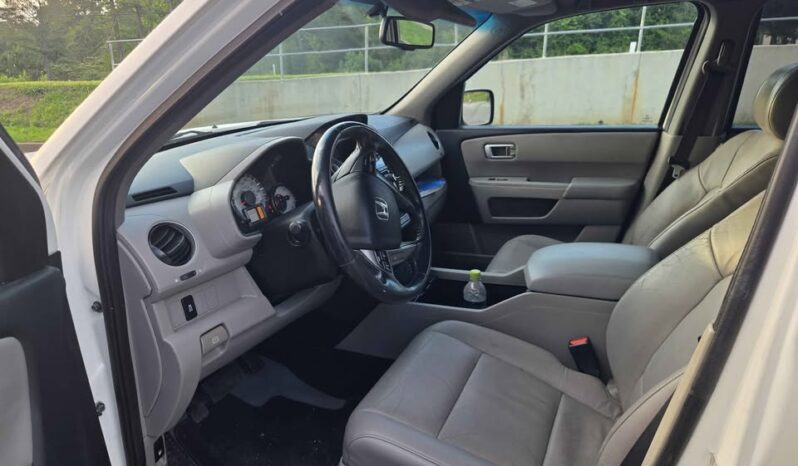 
								2014 Honda Pilot full									