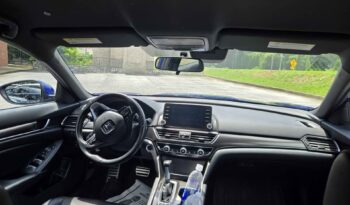 
										2018 Honda Accord Sport full									