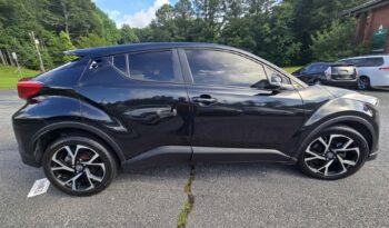 
										2018 Toyota C-HR XLE full									