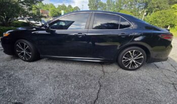 
										2019 Toyota Camry SE full									