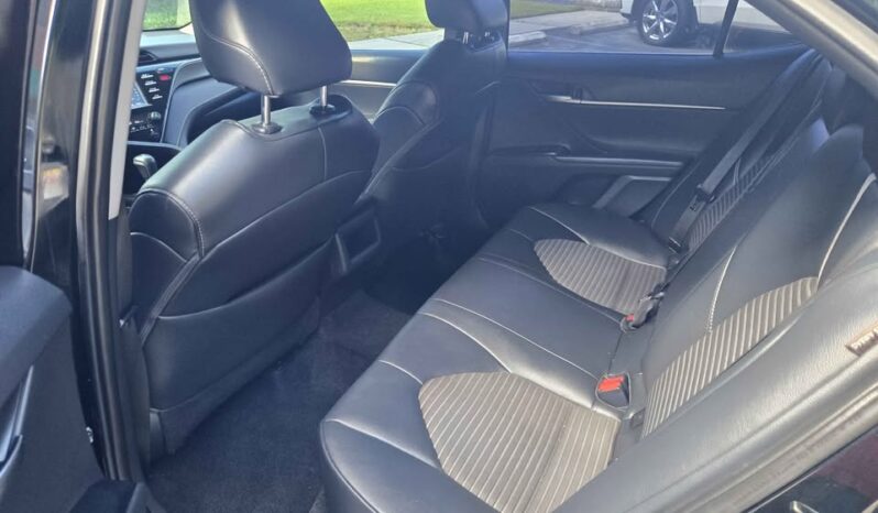 
								2019 Toyota Camry SE full									