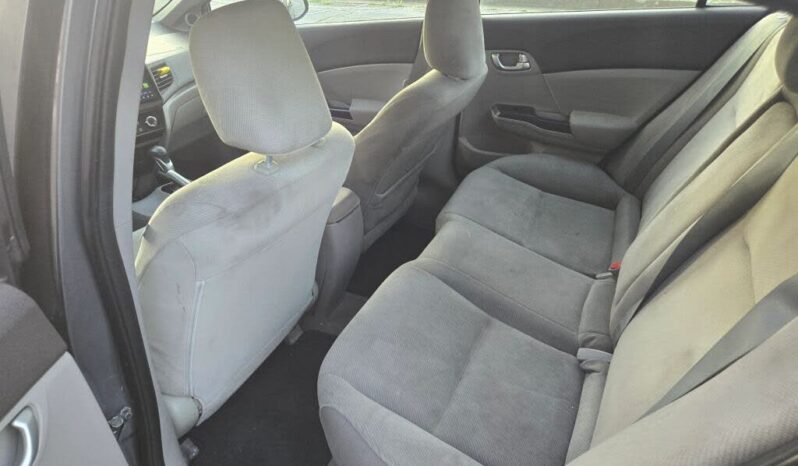 
								2012 Honda Civic EX full									