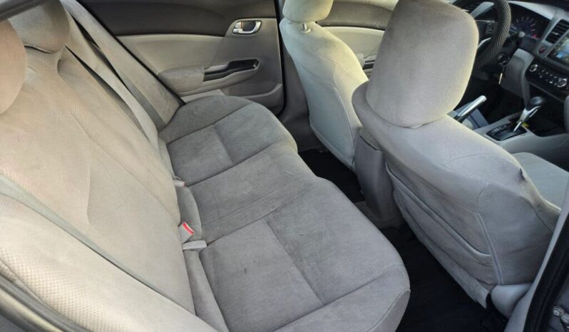 
								2012 Honda Civic EX full									