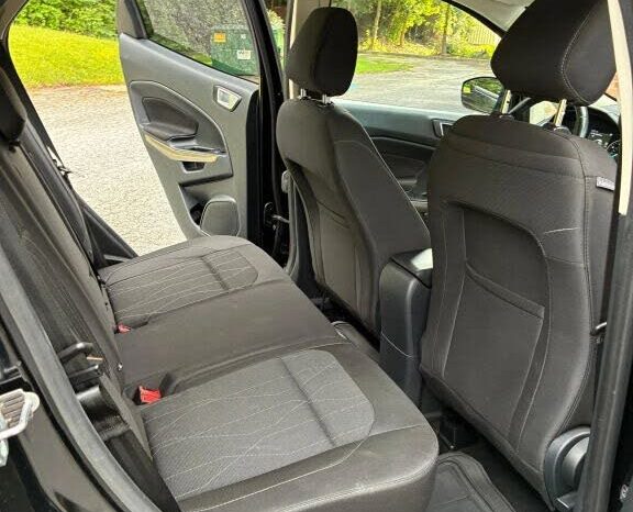 
								2019 Ford EcoSport SE full									