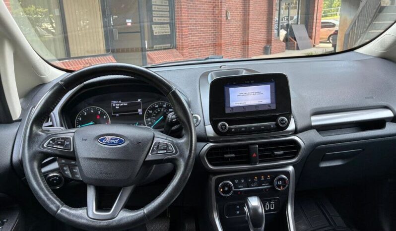 
								2019 Ford EcoSport SE full									