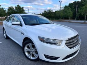 2019 Ford Taurus SEL