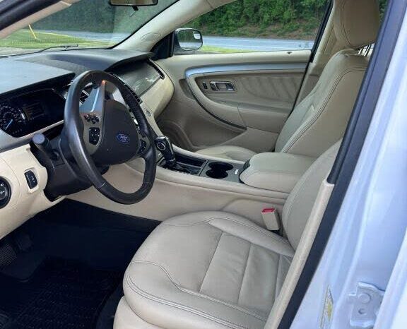 
								2019 Ford Taurus SEL full									