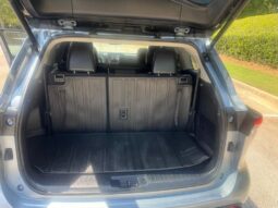 
										2022 Toyota Highlander XLE full									