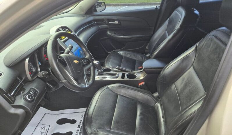 
								2015 Chevrolet Malibu full									