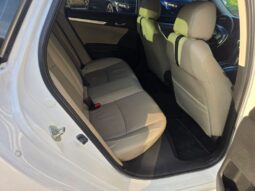 
										2017 Honda Civic full									