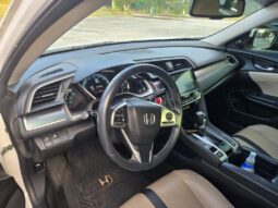 
										2017 Honda Civic full									