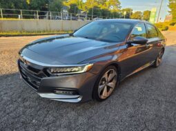 
										2018 Honda Accord Touring full									