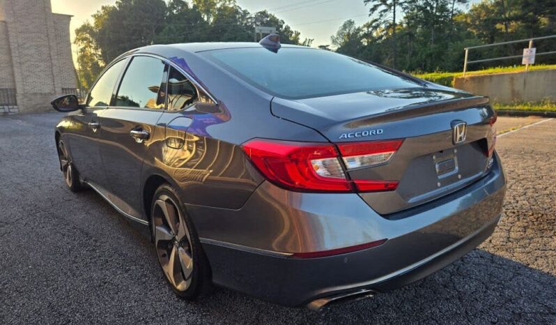 
								2018 Honda Accord Touring full									