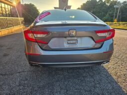 
										2018 Honda Accord Touring full									
