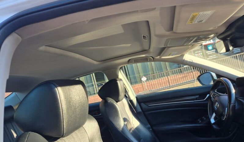 
								2018 Honda Accord 1.5T EX-L full									