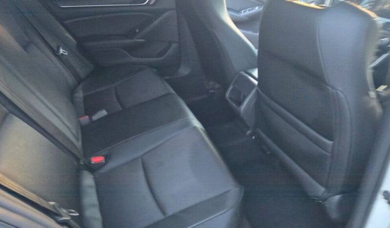 
								2019 Honda Accord Sport full									