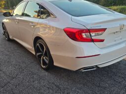 
										2020 Honda Accord 1.5T Sport full									